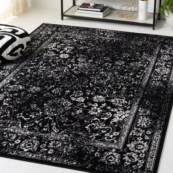 SAFAVIEH Adirondack Wyatt Traditional Distressed Area Rug, Black/Ivory, 5'1" x 7'6" - Transitional Modern Design, Black & Ivory, Ideal for Living Room, Bedroom, Dining Space
