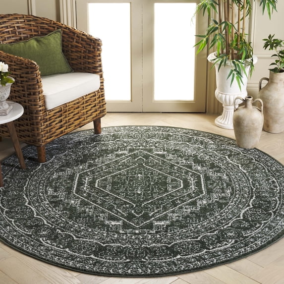 Safavieh Adirondack Xavier Oriental Area Rug, Dark Green/Ivory, 6' x 6' Round