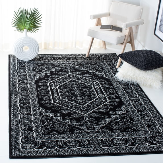 Safavieh Adirondack Xavier Oriental Area Rug, Black/Ivory, 5'1" x 7'6"