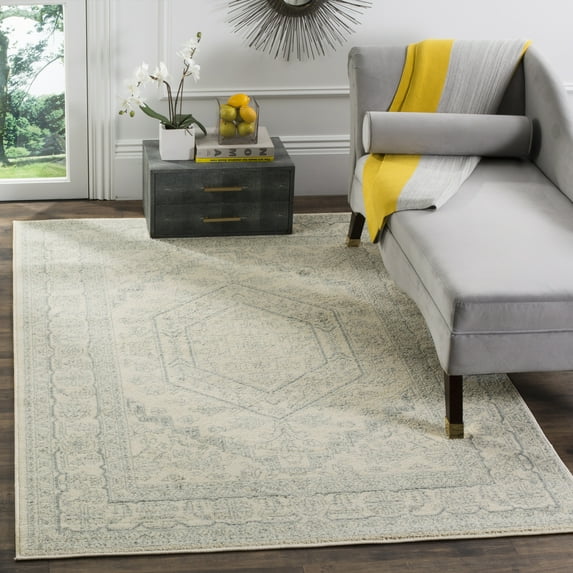 Safavieh Adirondack Xavier Oriental Area Rug, Ivory/Slate, 5'1" x 7'6"
