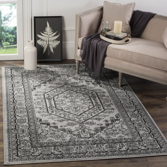 Safavieh Adirondack Xavier Oriental Area Rug, Silver/Black, 6' x 9'