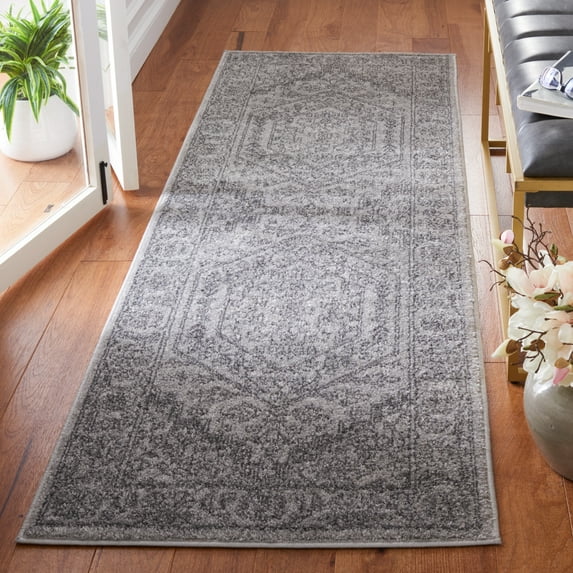 Safavieh Adirondack Xavier Oriental Runner Rug, Light Gray/Dark Gray, 2'6" x 10'