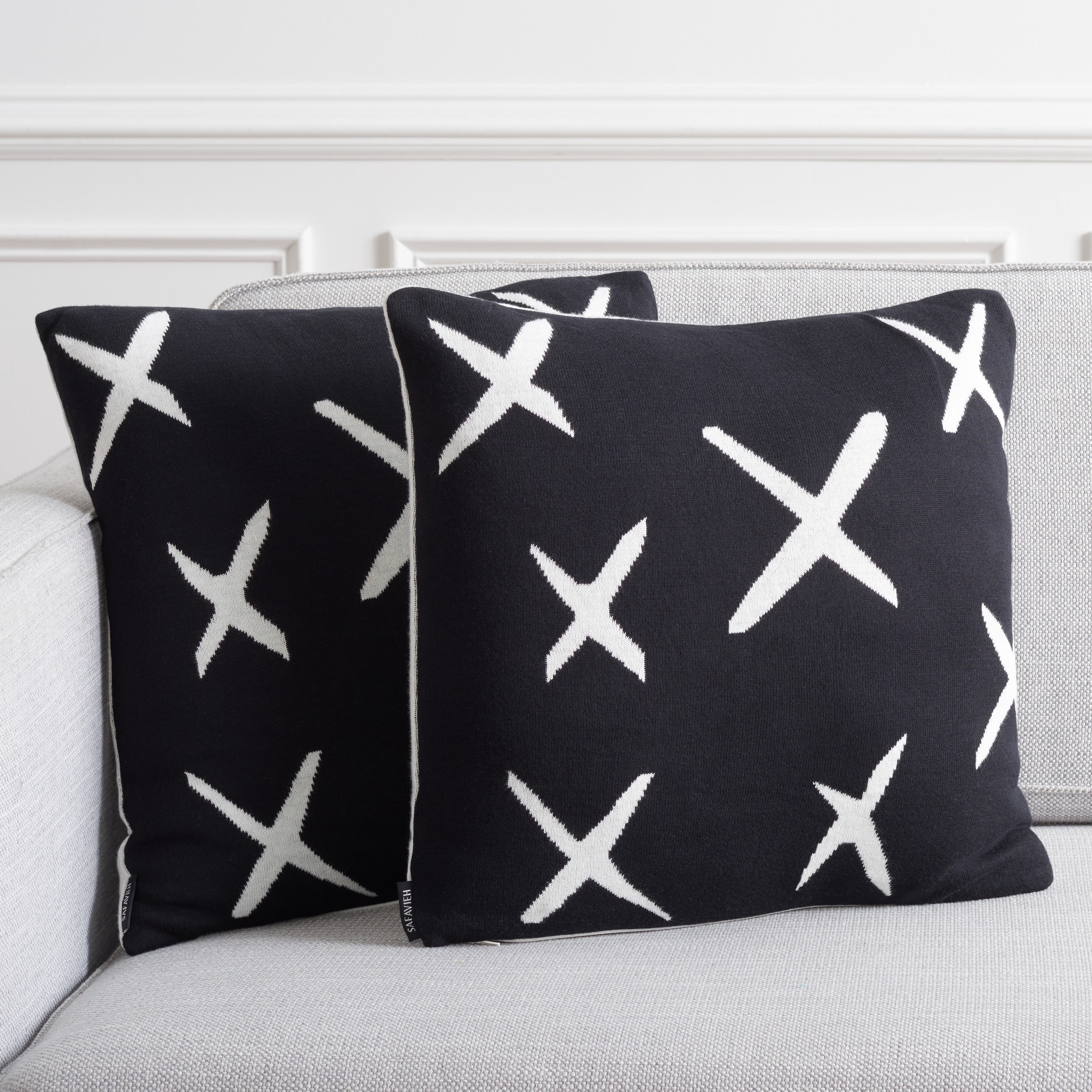 Alto 19'' Black and Ivory Geometric Cotton Blend Pillow Set