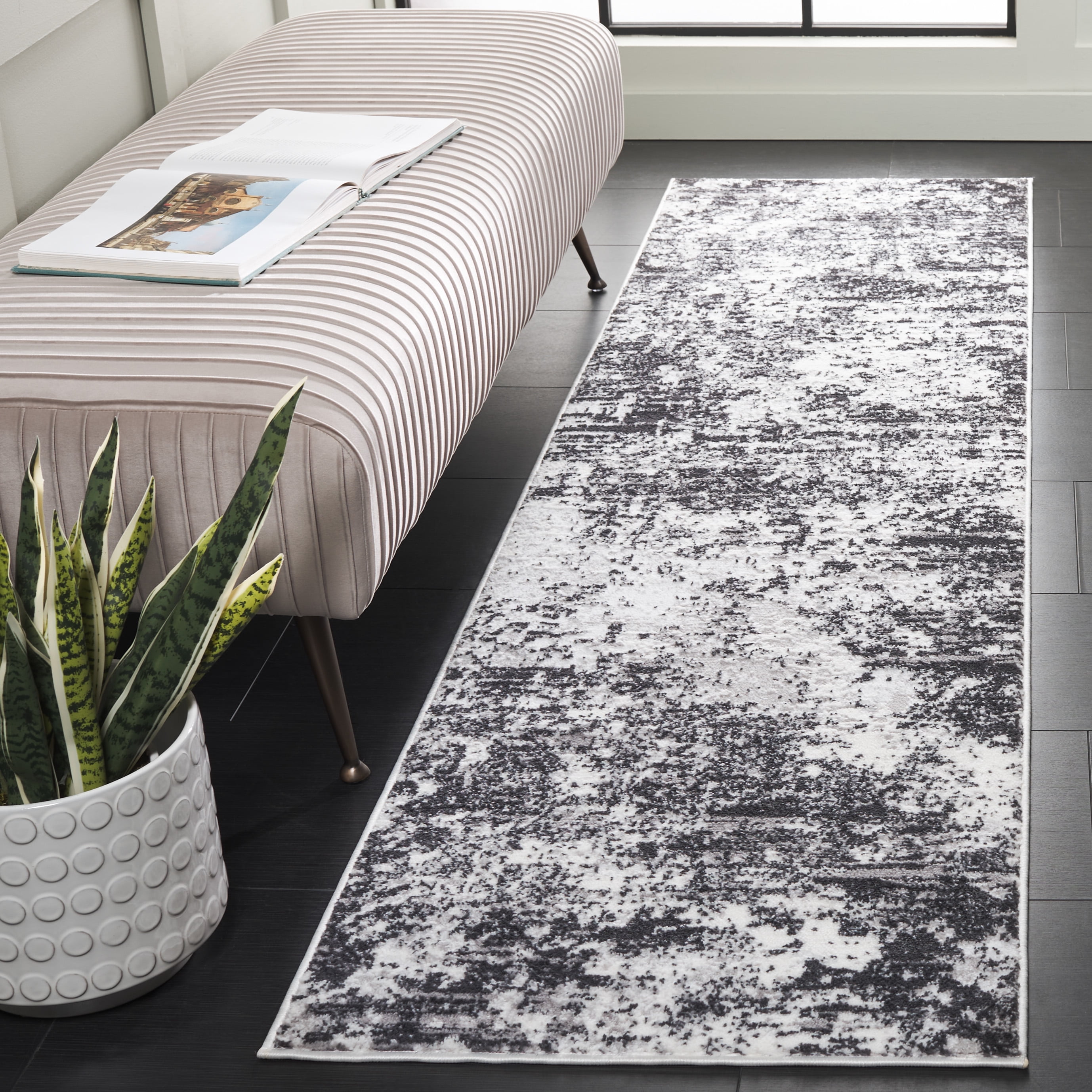 Distressed Runner Rugs SAFAVIEH Amelia Alastar Abstract Distressed Runner Rug, Charcoal/Ivory ...
