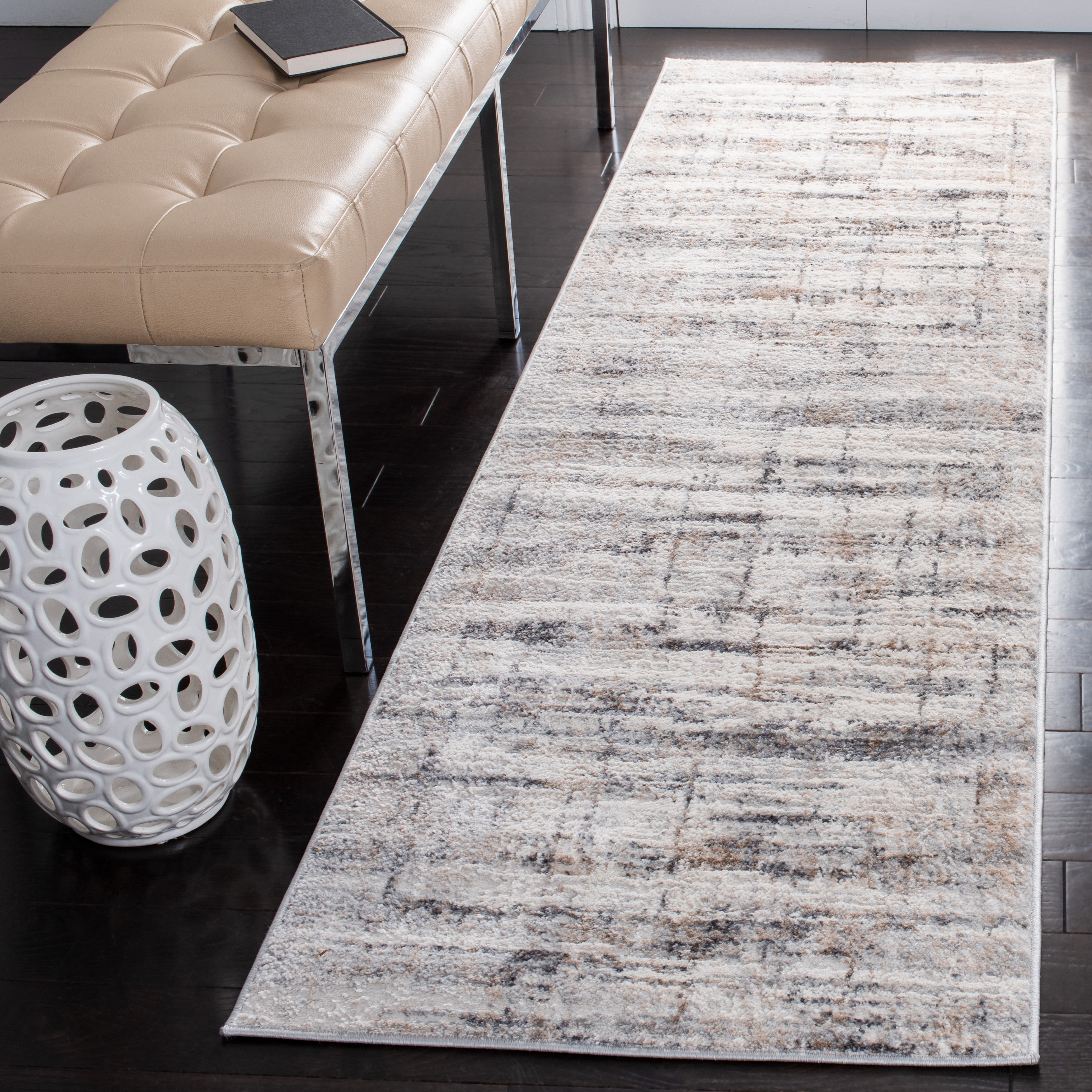 SAFAVIEH Amelia Doncho Abstract Runner Rug, Gray/Gold, 2'3" x 8'