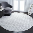 thumbnail image 1 of SAFAVIEH Amelia Floella Geometric Area Rug, Gray/Ivory, 6'7" x 6'7" Round, 1 of 11