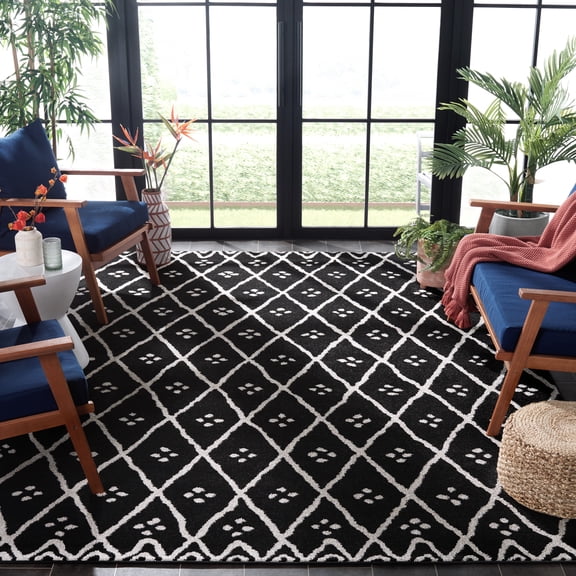 Safavieh Amherst Amina Geometric Area Rug, Black/Creme, 5'3" x 8'