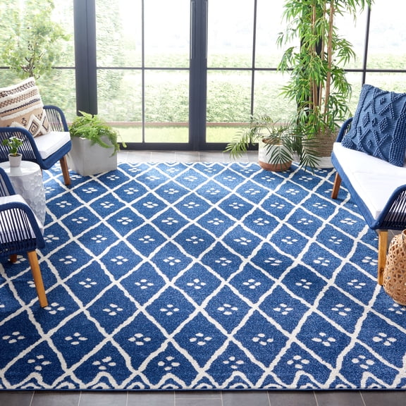 Safavieh Amherst Amina Geometric Area Rug, Blue/Creme, 8' x 10'