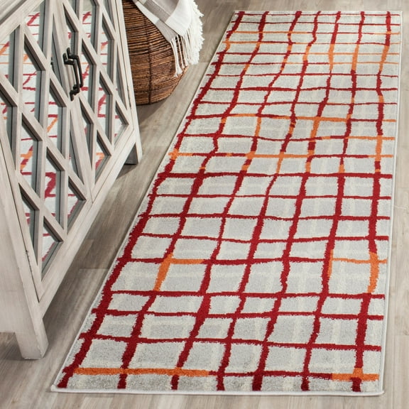 SAFAVIEH Amherst Brody Geometric Runner Rug, Light Grey/Ivory, 2'3" x 7'