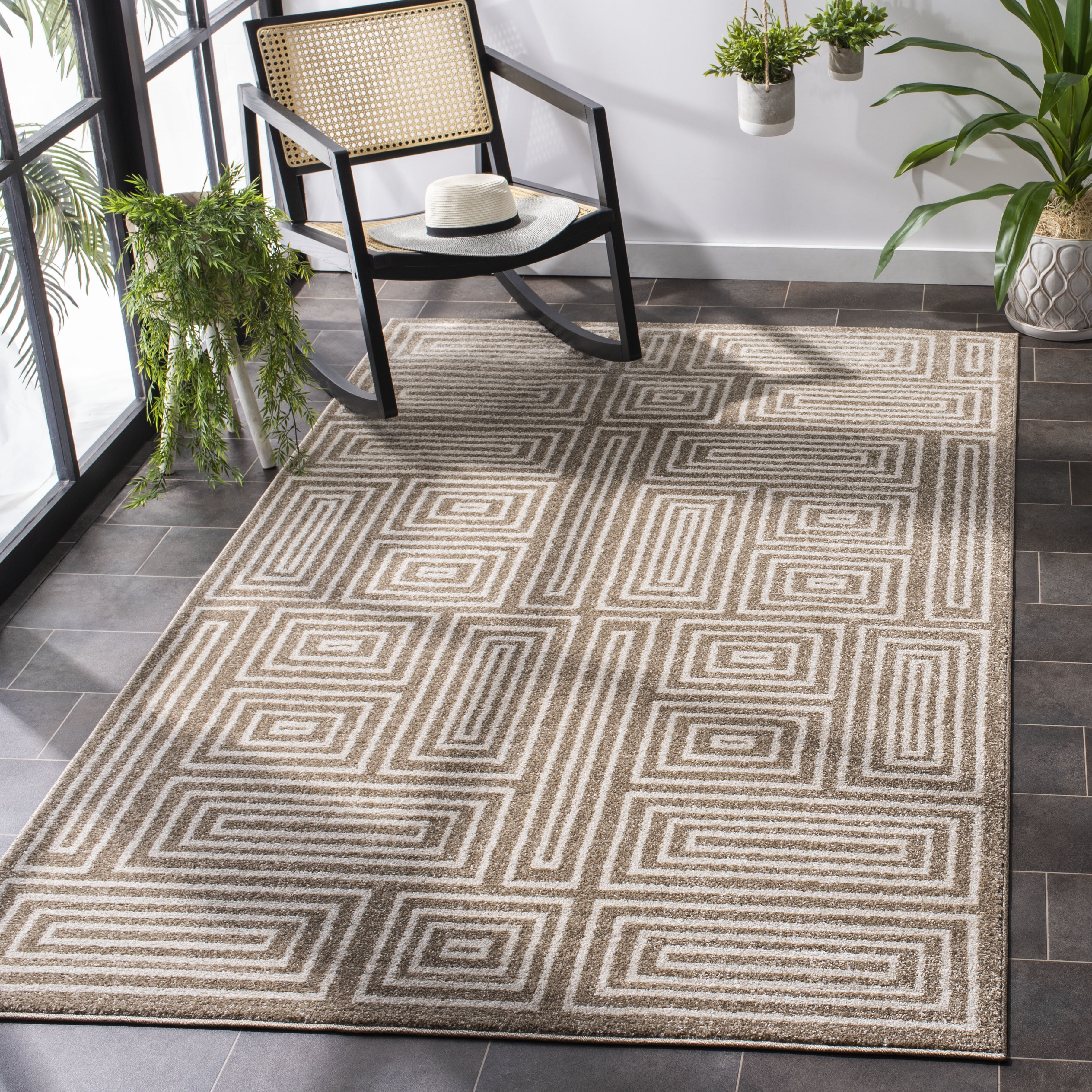 Safavieh Amherst Dawa Geometric Area Rug, Wheat/Beige, 5'3" x 8'