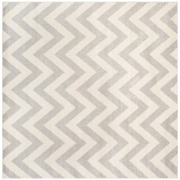 SAFAVIEH Amherst Peronal Geometric Area Rug, Light Grey/Beige, 7' x 7' Square