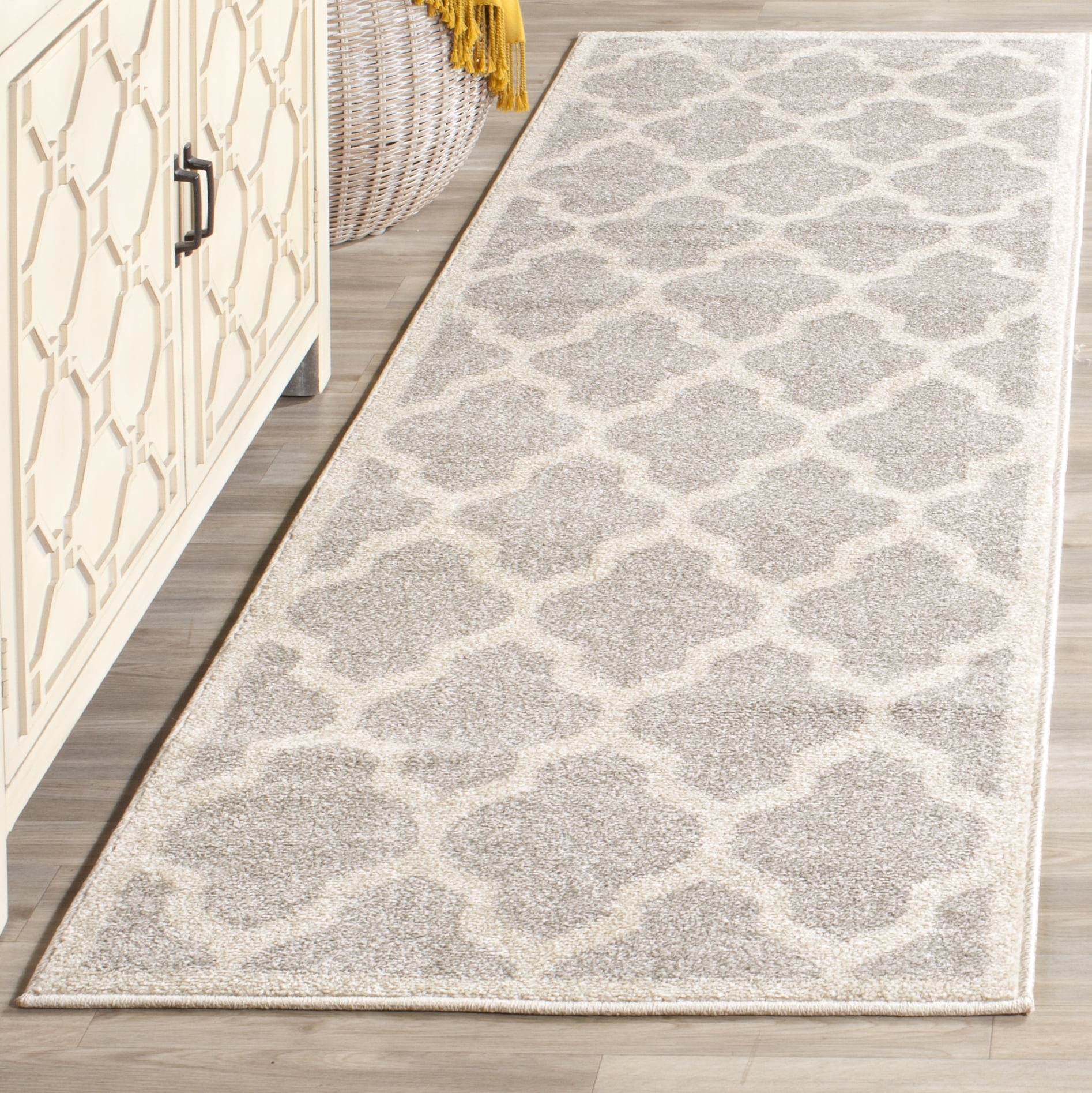 Safavieh Amherst Roderick Geometric Runner Rug, Light Gray/Beige, 2'3 ...