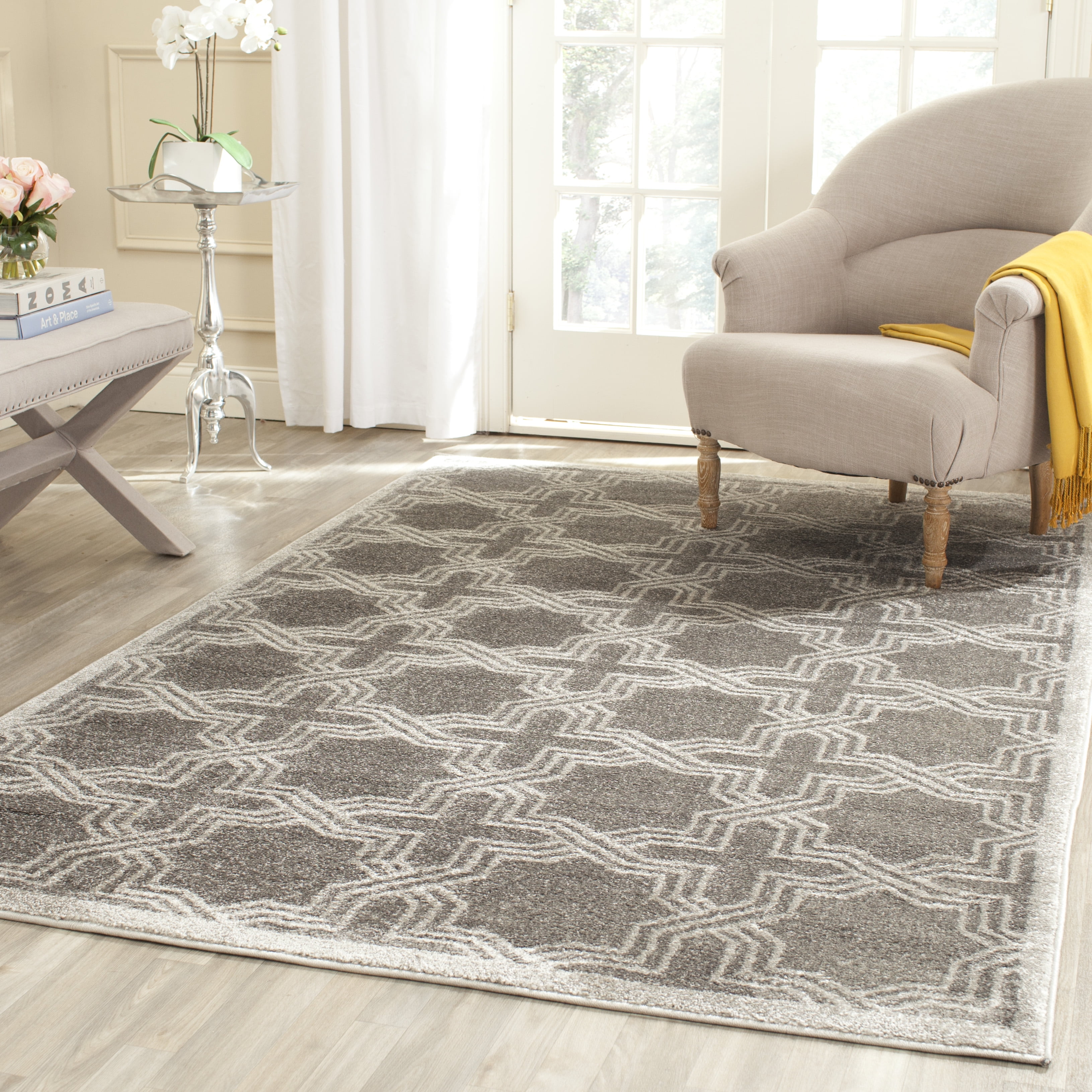 Hand-Knotted Geometric Grey 9' x 12' Easy-Care Area Rug