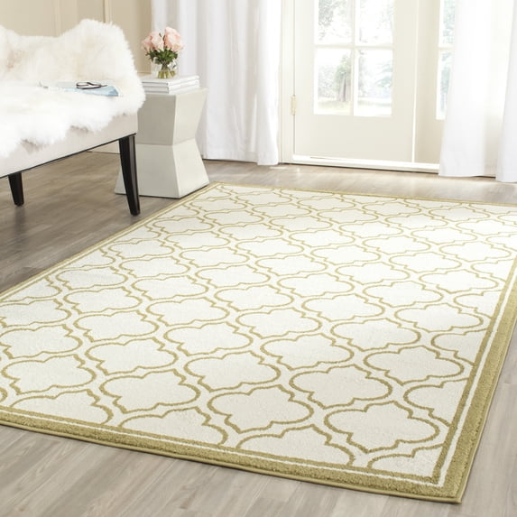 Safavieh Amherst Wilson Geometric Area Rug, Ivory/Light Green, 2'6" x 4'