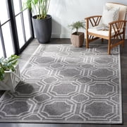 Safavieh Amherst Winnie Geometric Area Rug, Gray/Light Gray, 2'6" x 4'