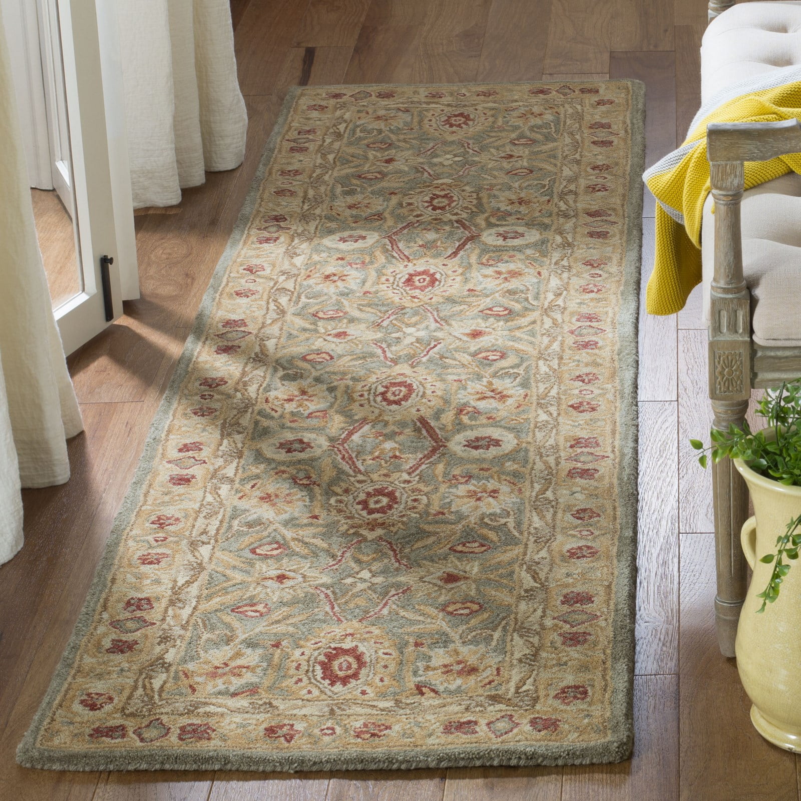 Sage and Ivory Floral Tufted Wool Runner 27"x18"x18"