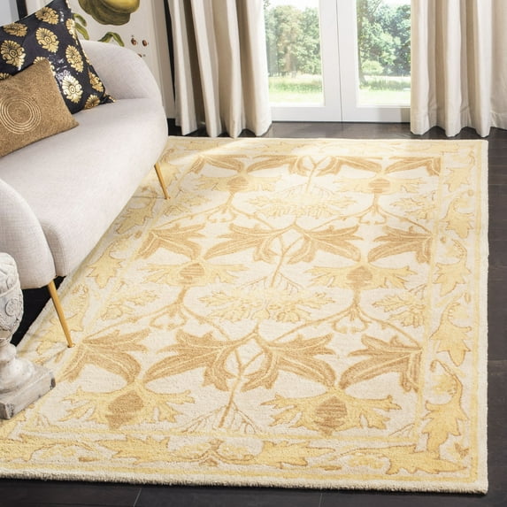 SAFAVIEH Anatolia Susan Floral Wool Area Rug, Beige/Gold, 5' x 8'