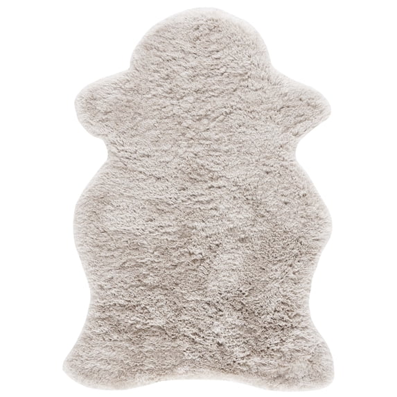 SAFAVIEH Arctic Giselle Solid Polyester Shag Area Rug, Light Beige, 5' x 7' Scalloped