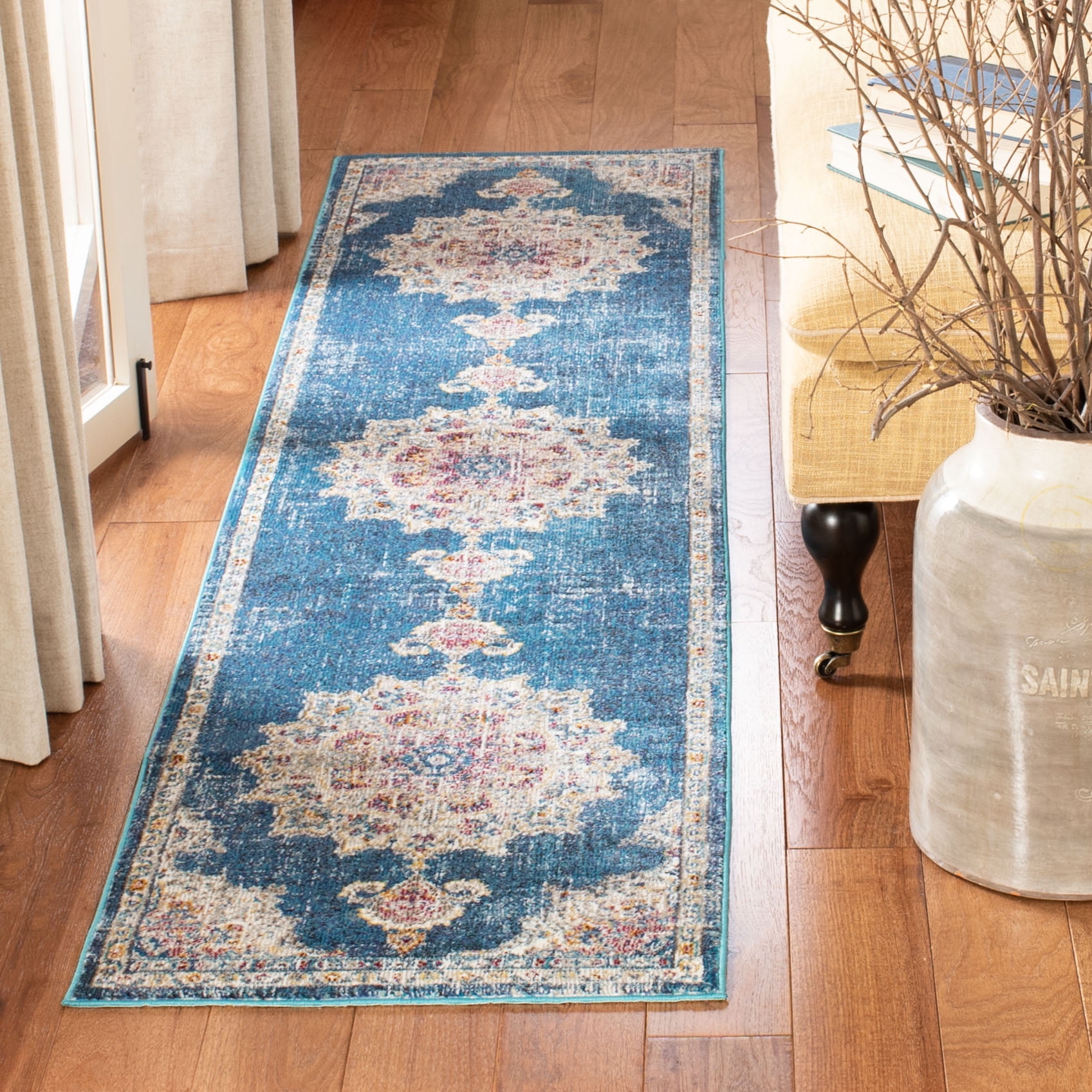 Ivory and Navy Hand-knotted Synthetic Runner Rug