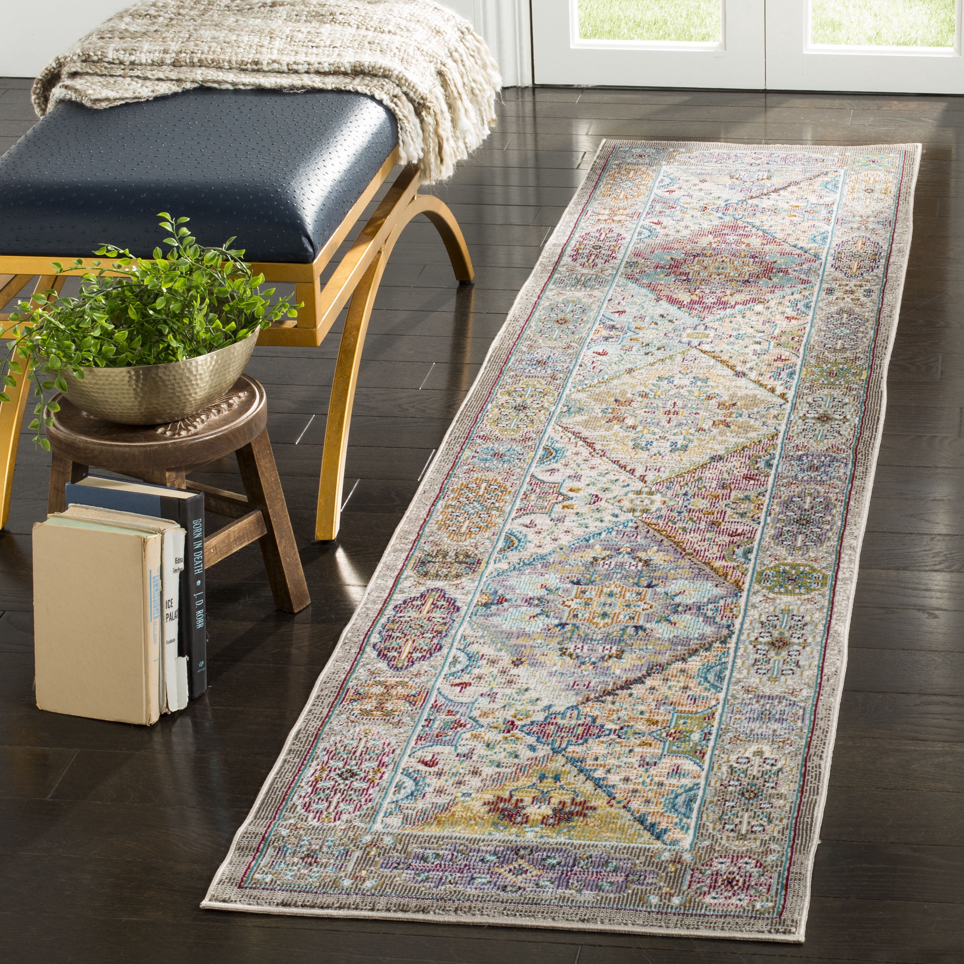 SAFAVIEH Aria Jarvis Traditional Runner Rug, Cream/Multi, 2' x 8 ...