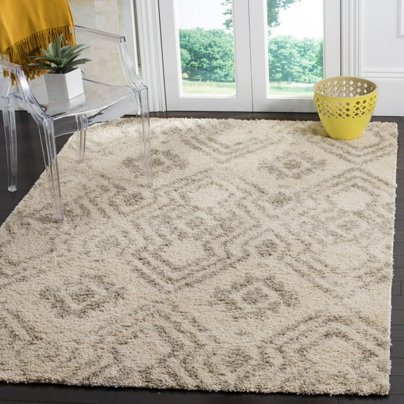 SAFAVIEH Arizona Webster Geometric Shag Area Rug, Ivory/Grey, 6'7" x 6'7" Square