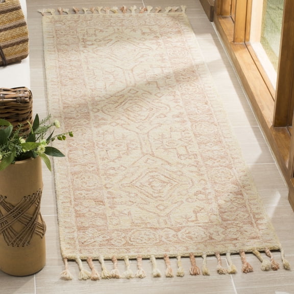 SAFAVIEH Aspen Julijana Oriental Wool Runner Rug, Ivory/Blush, 2'3" x 7'