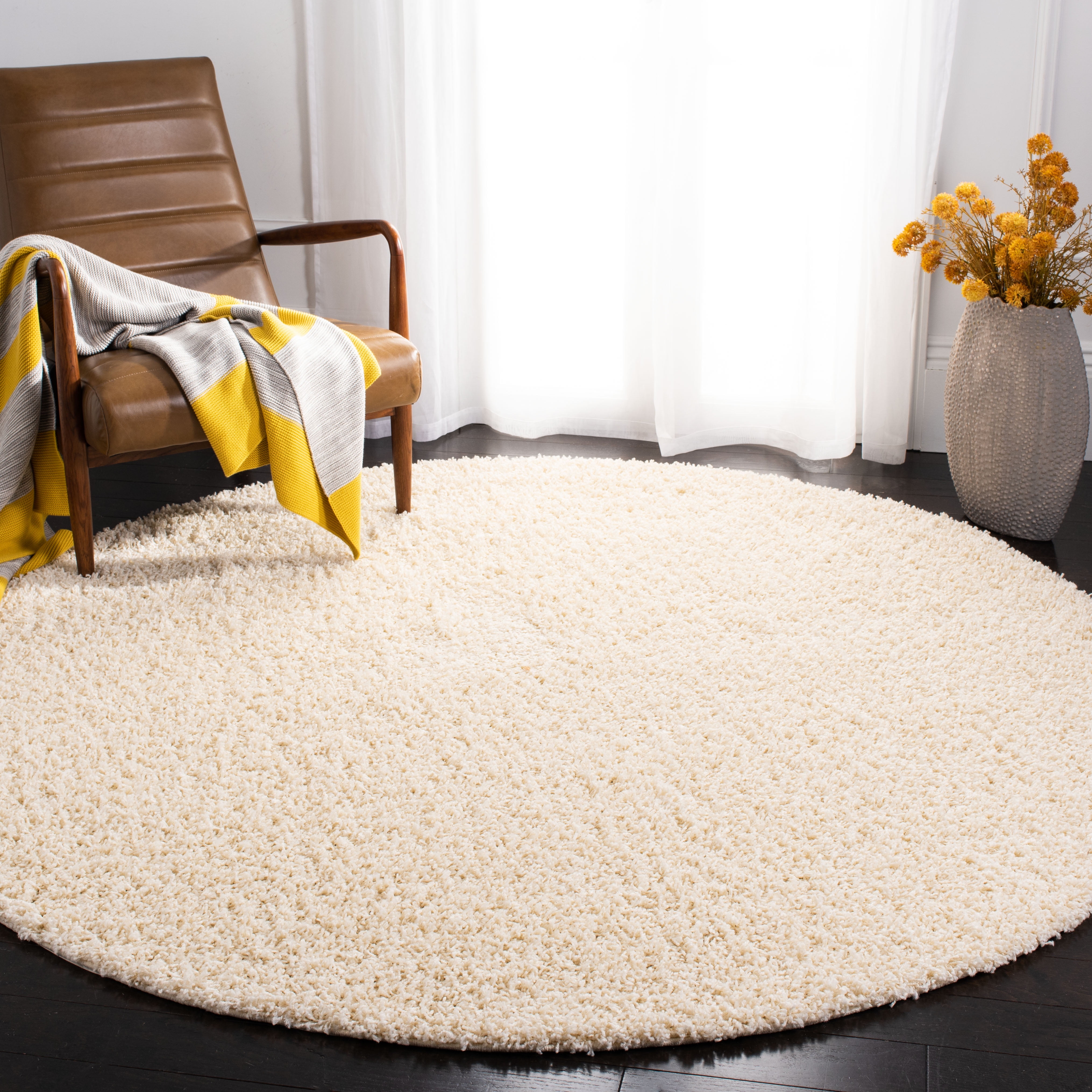 Safavieh Athens Talia Solid Shag Area Rug, Ivory, 6'7" x 6'7" Round