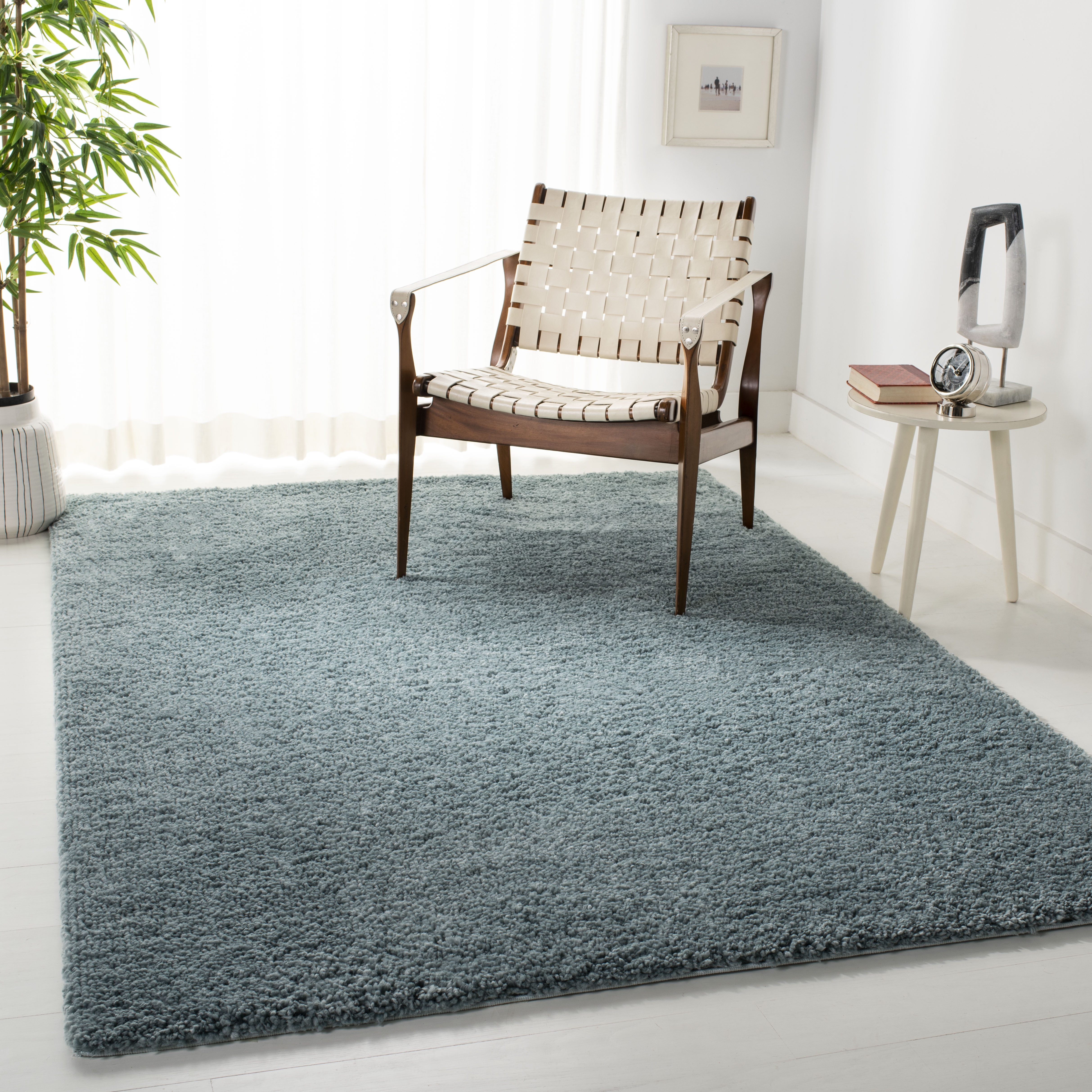 SAFAVIEH August Carlene Solid Plush Shag Area Rug, Aqua, 6' x 9' - Modern Design, Aqua, Non-Shedding & Easy Cleaning, Ultra Plush Thick Pile, Ideal for Living Room, Bedroom