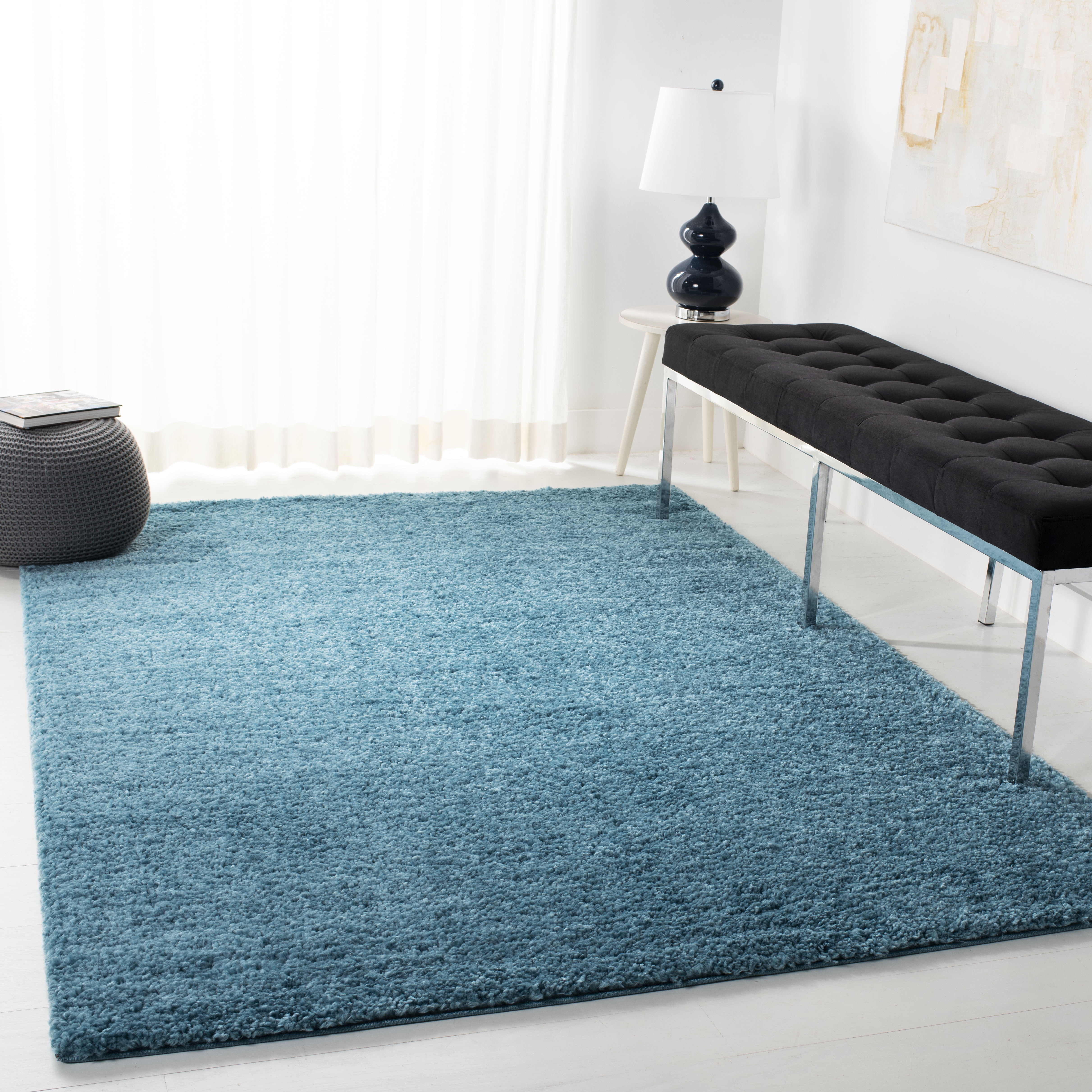SAFAVIEH August Carlene Solid Plush Shag Area Rug, Turquoise, 5' x 5' Square - Modern Design, Turquoise, Non-Shedding & Easy Cleaning, Ultra Plush Thick Pile, Ideal for Living Room, Bedroom