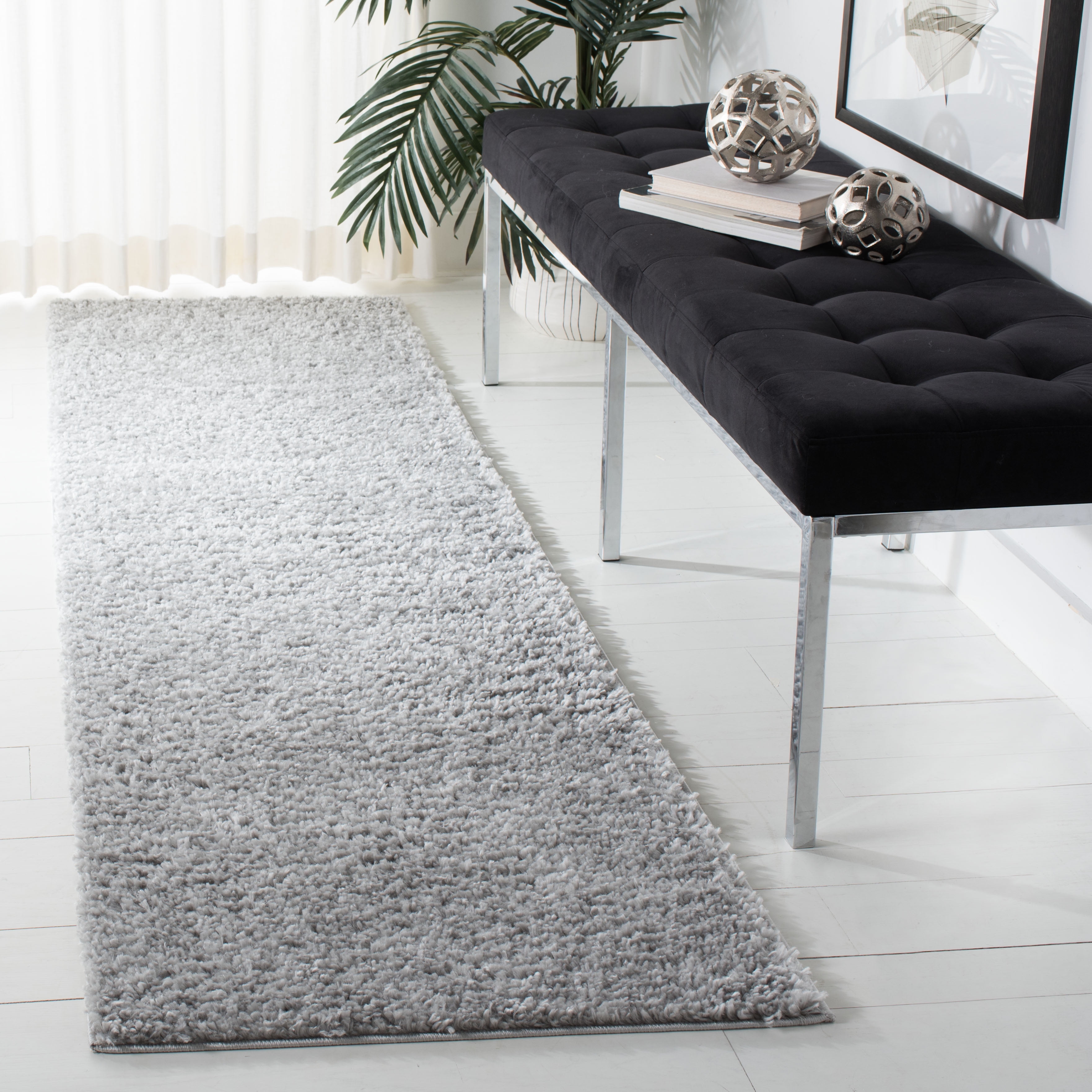 SAFAVIEH August Carlene Solid Plush Shag Runner Rug, Silver, 2'3" x 14' - Modern Design, Silver, Non-Shedding & Easy Cleaning, Ultra Plush Thick Pile, Ideal for Living Room, Bedroom