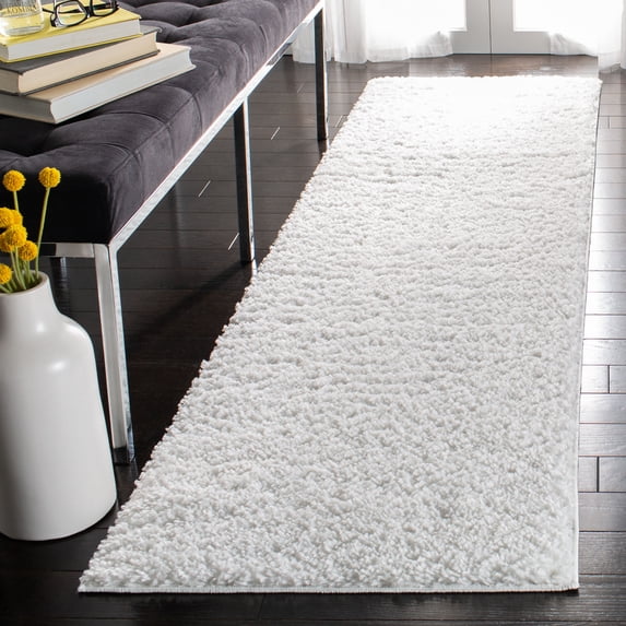 SAFAVIEH August Carlene Solid Plush Shag Runner Rug, White, 2'3" x 12' - Modern Design, White, Non-Shedding & Easy Cleaning, Ultra Plush Thick Pile, Ideal for Living Room, Bedroom, Entryway