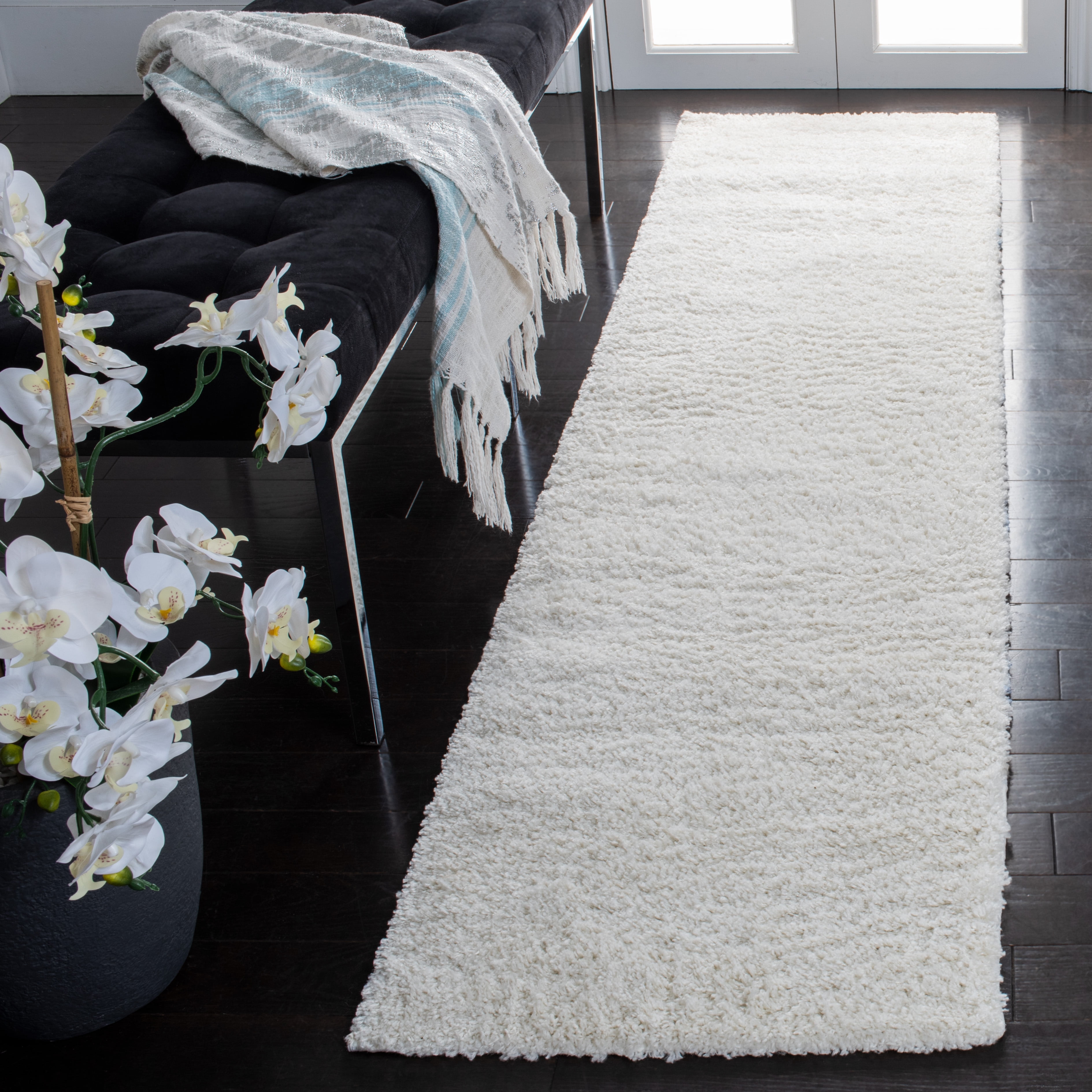 SAFAVIEH August Soren Solid Shag Runner Rug, Ivory, 2' x 8'