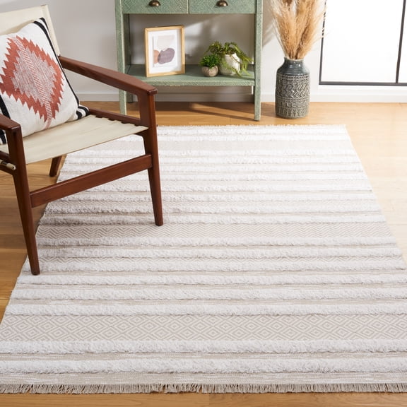 SAFAVIEH Augustine Maggie Striped Area Rug, Beige/Ivory, 6'4" x 6'4" Square