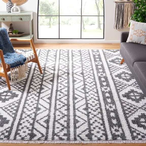 SAFAVIEH Augustine Norman Geometric Area Rug, Gray/Ivory, 8' x 10'