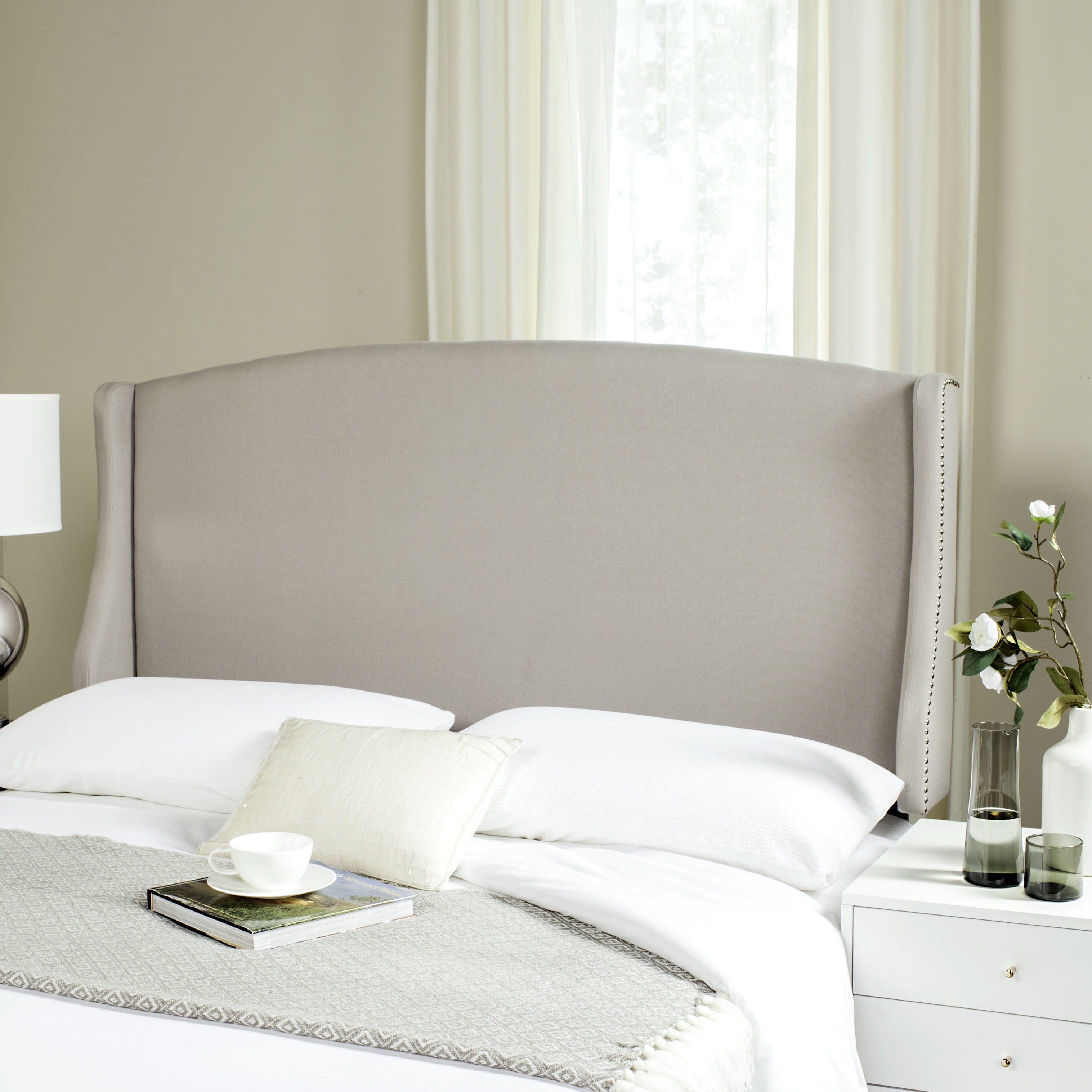 SAFAVIEH Austin Modern Winged Upholstered Headboard Queen Taupe