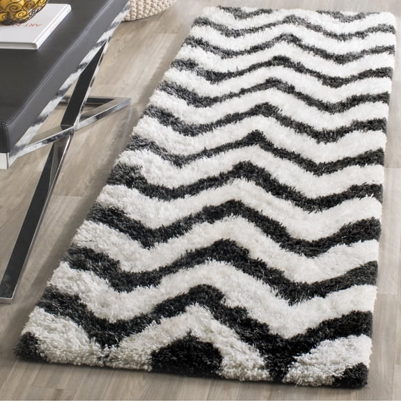 SAFAVIEH Barcelona Carmella Chevron Stripes Shag Area Rug, Graphite/Ivory, 2' x 3'