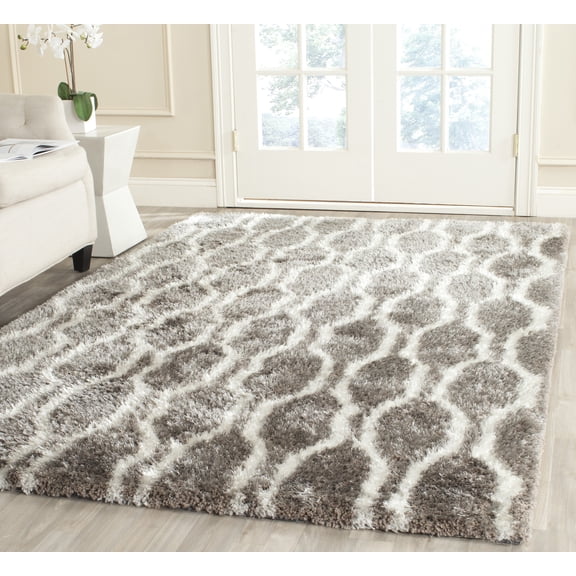 SAFAVIEH Barcelona Melinda Geometric Shag Area Rug, Silver/Ivory, 5' x 8'