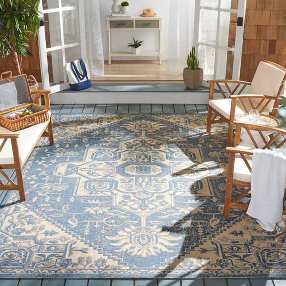 SAFAVIEH Beach House Lynette Medallion Indoor/Outdoor Area Rug, Cream/Blue, 6'7" x 6'7" Round