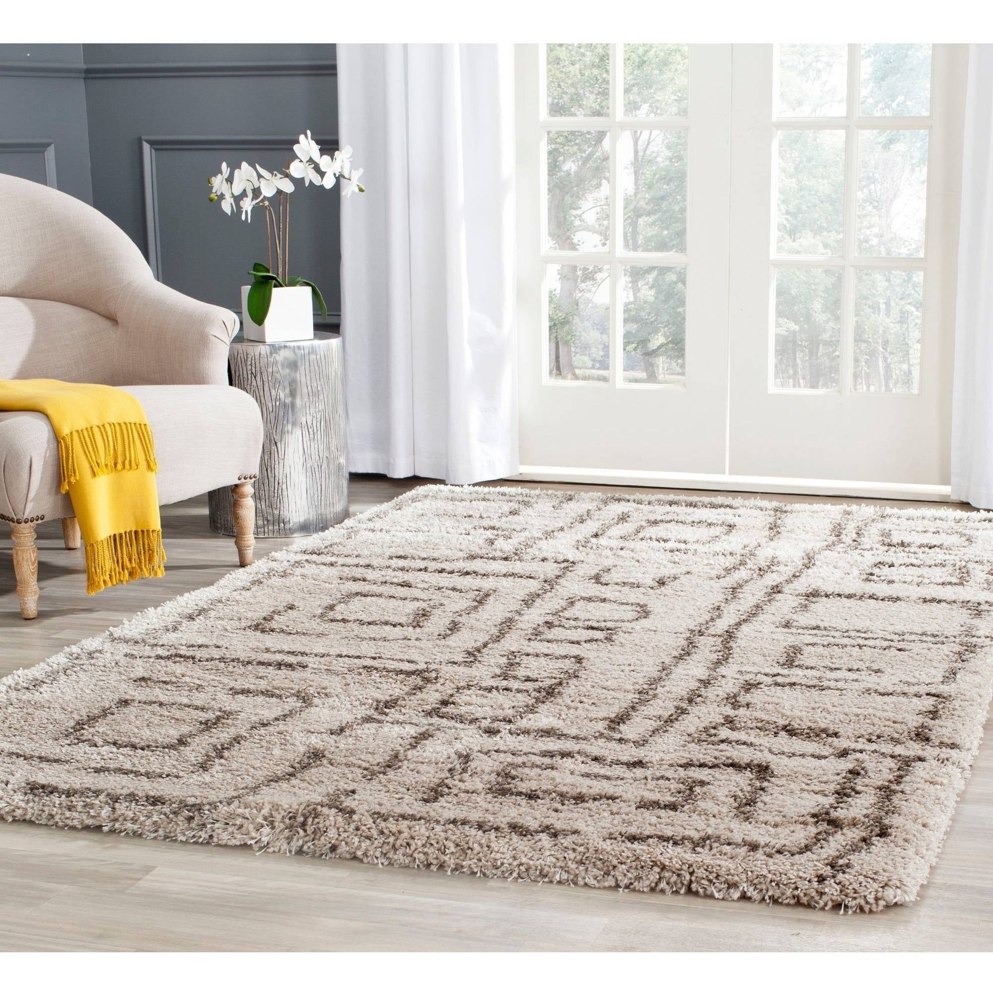 SAFAVIEH Belize Janine Abstract Plush Shag Area Rug, Taupe/Grey, 8' x