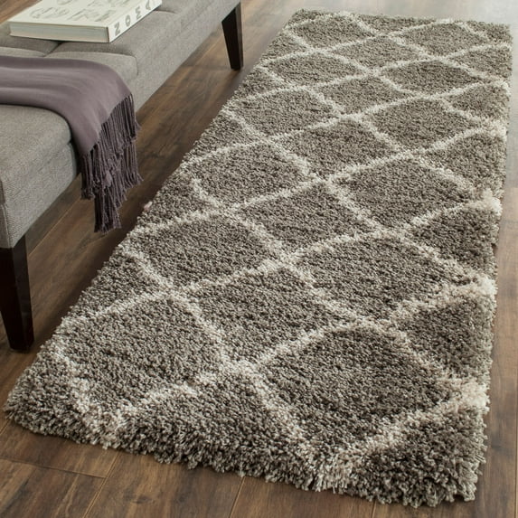 SAFAVIEH Belize Joisse Geometric Plush Shag Runner Rug, Grey/Taupe, 2'3" x 11'