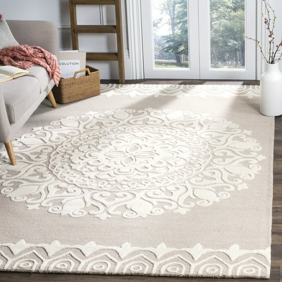 SAFAVIEH Bella Cecilia Medallion Wool Area Rug, Beige/Ivory, 8' x 10'