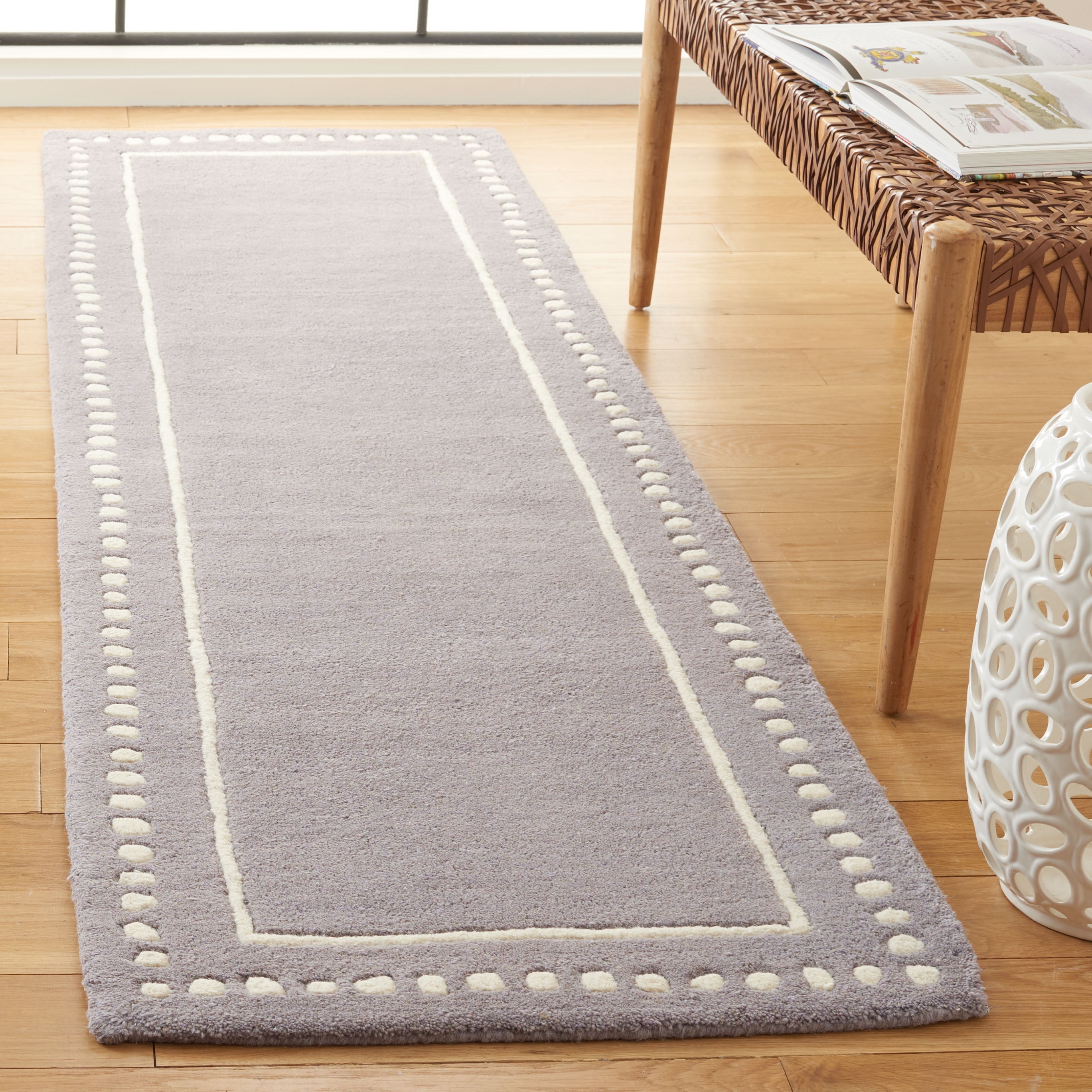 SAFAVIEH Bella Danita Bordered Wool Runner Rug, Silver/Ivory, 2'3" x 15'