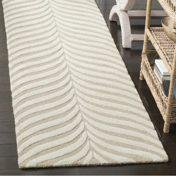 SAFAVIEH Bella Eliza Geometric Wool Runner Rug, Sand/Ivory, 2'3" x 7'