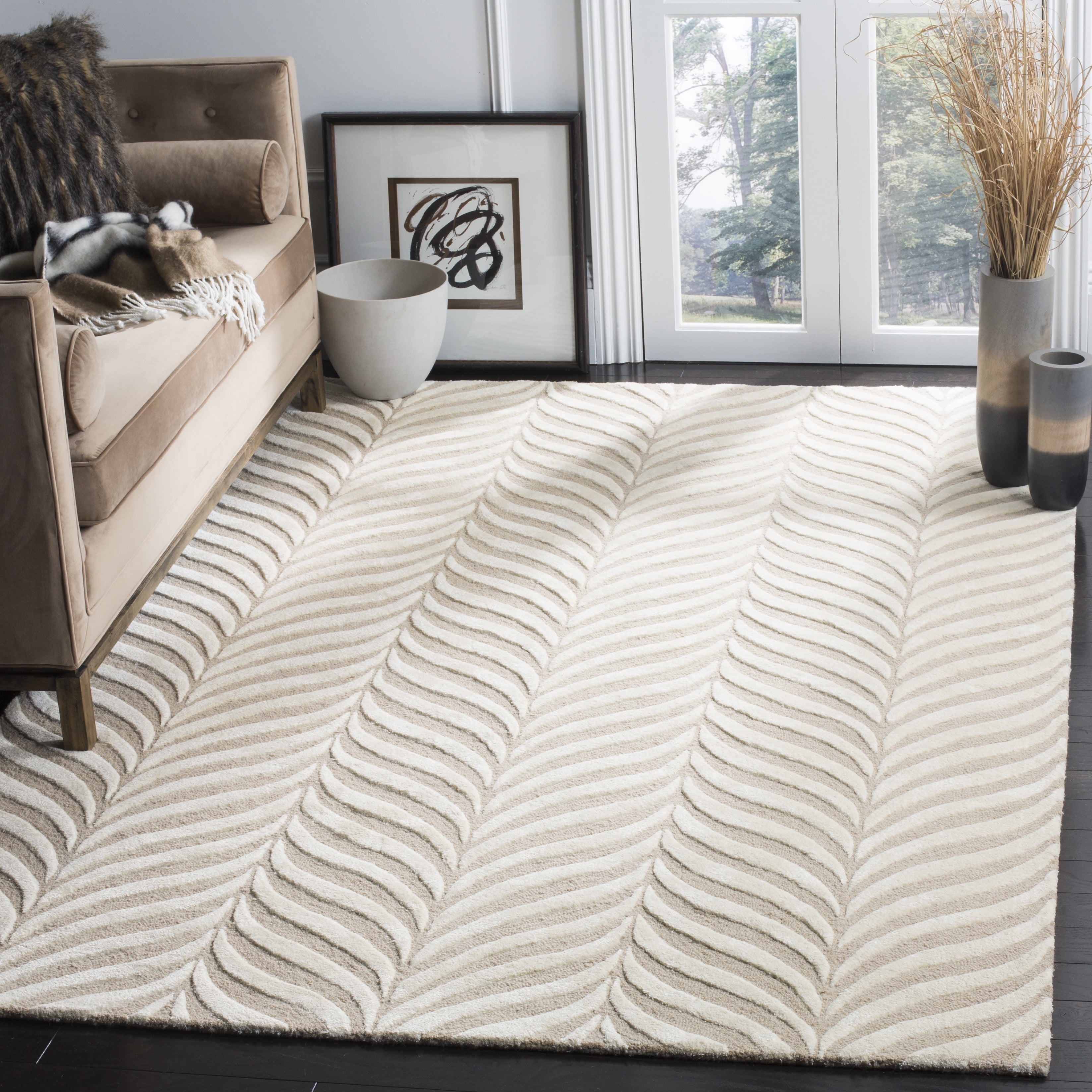 Hand-tufted Beige Wool 5' Square Reversible Area Rug