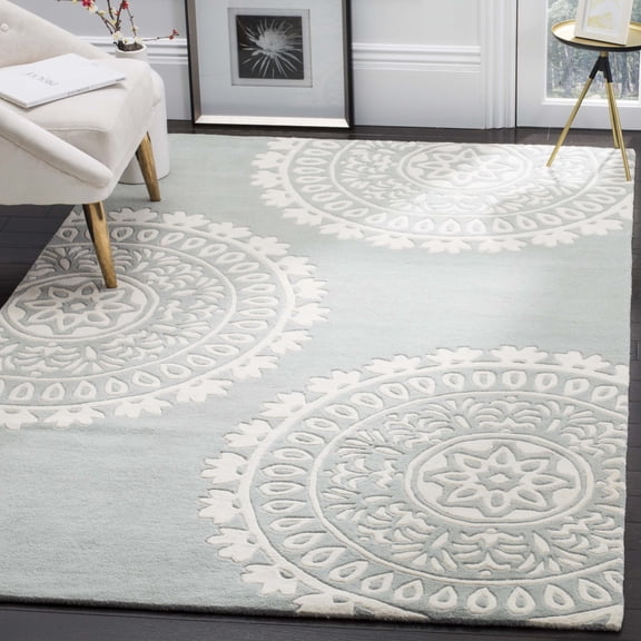 SAFAVIEH Bella Lucinda Medallion Geometric Wool Area Rug, Grey/Ivory, 8'9" x 12'