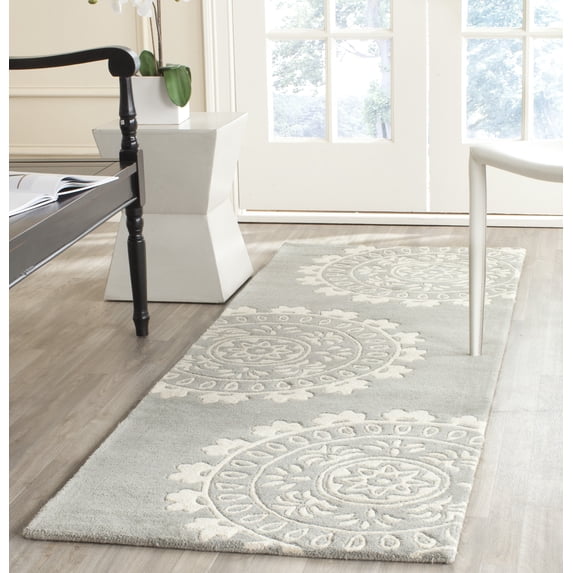 SAFAVIEH Bella Lucinda Medallion Geometric Wool Runner Rug, Grey/Ivory, 2'3" x 9'