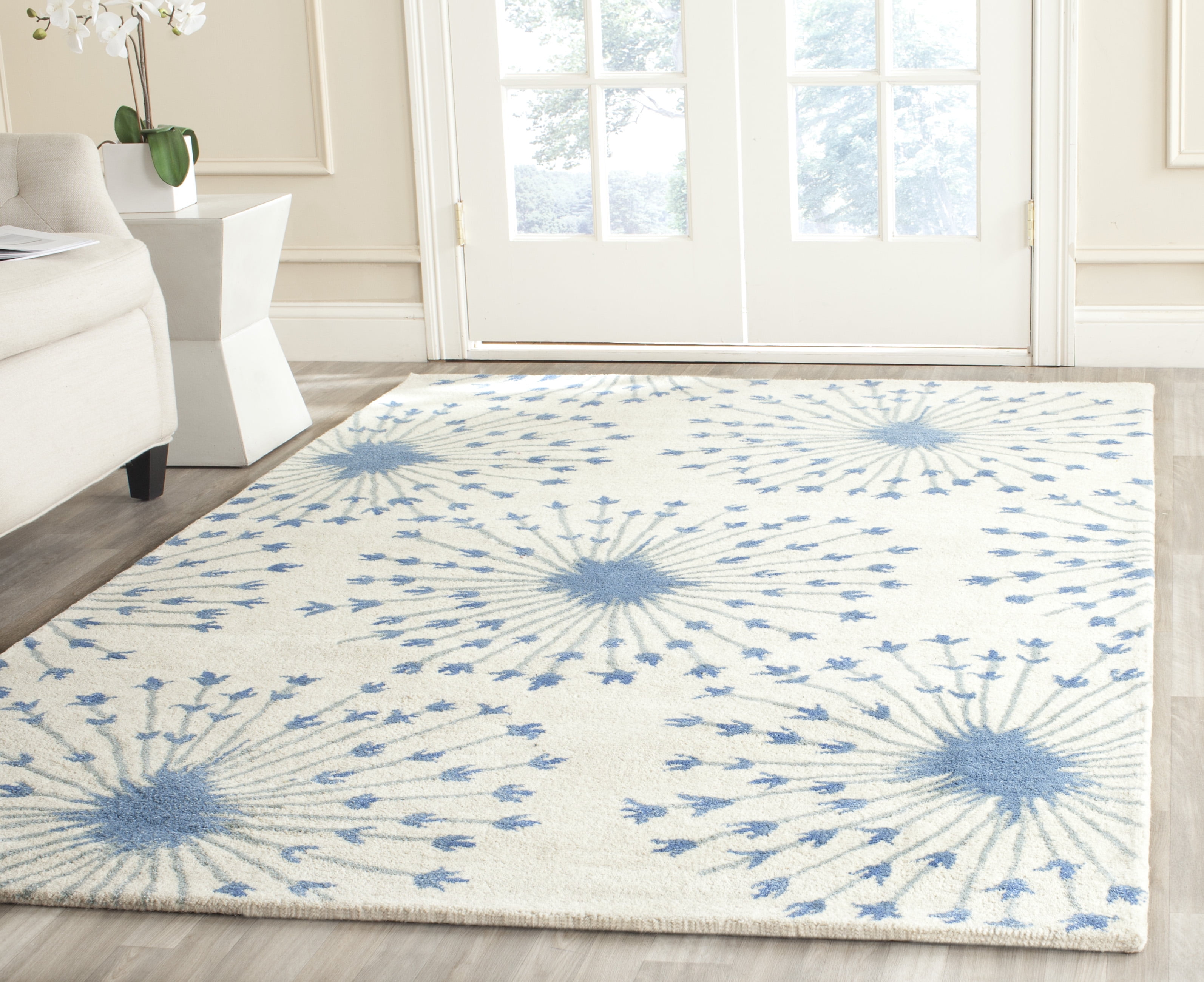 Plush Hand-Tufted Bella Beige & Blue Wool Square Rug - 5' x 5'