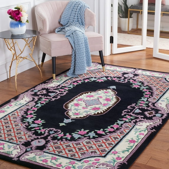 SAFAVIEH Bellagio Chandler Floral Wool Area Rug, Black/Ivory, 5' x 8'