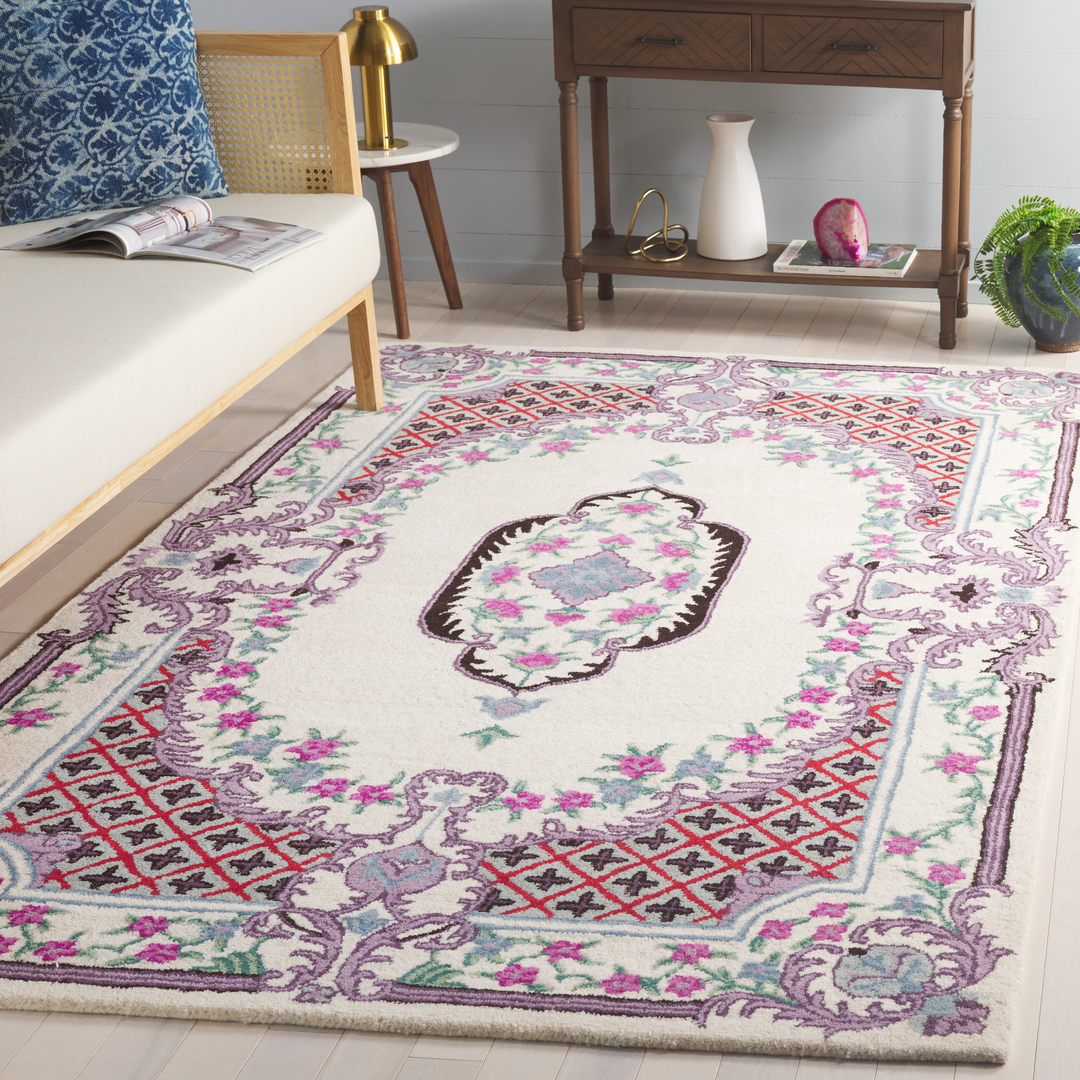 SAFAVIEH Bellagio Chandler Floral Wool Area Rug, Ivory, 2' x 3'