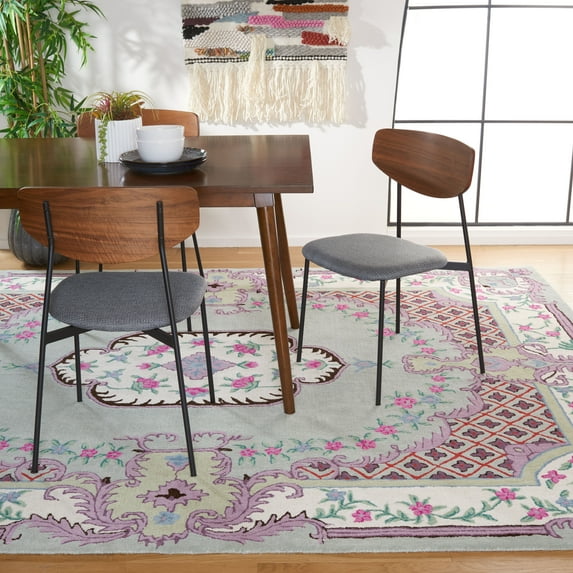 SAFAVIEH Bellagio Chandler Floral Wool Area Rug, Light Green/Ivory, 8' x 10'